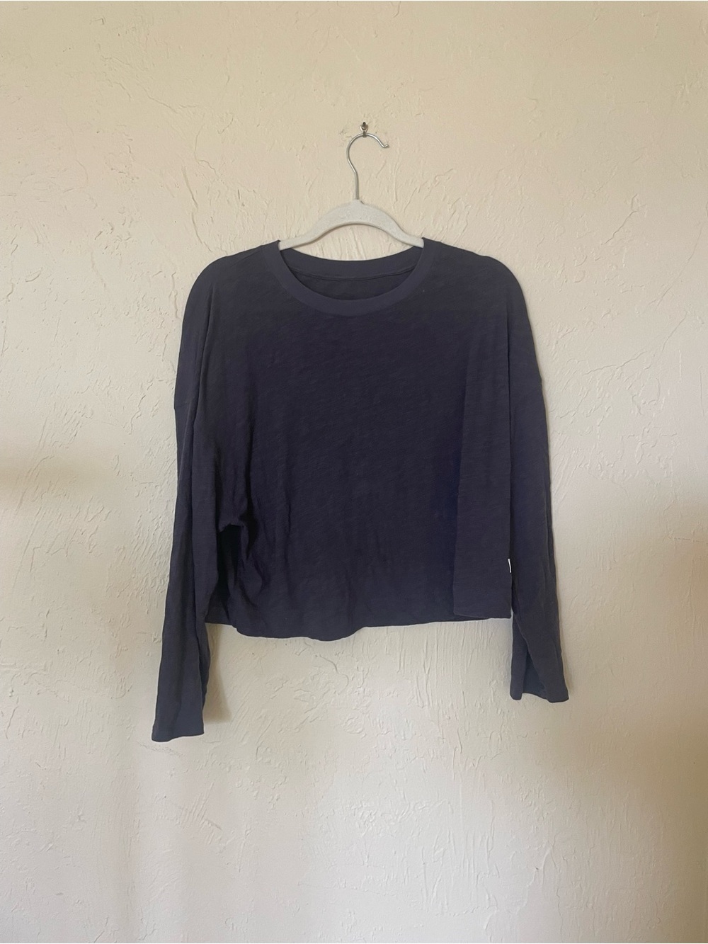 Vuori Long Sleeve Crewneck Top - Navy